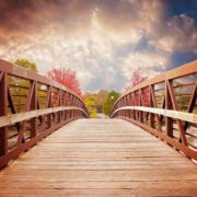 Brücke über Graben